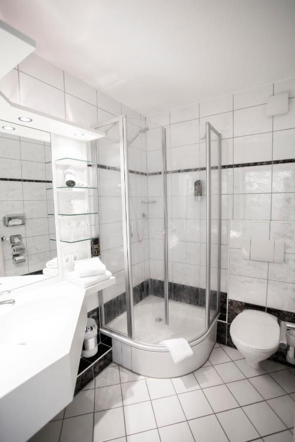 Hotel Zur Post Brilon Zewnętrze zdjęcie